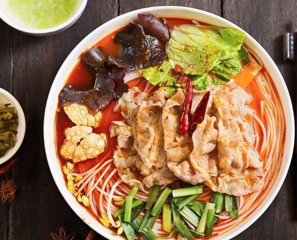 六两半火锅米线